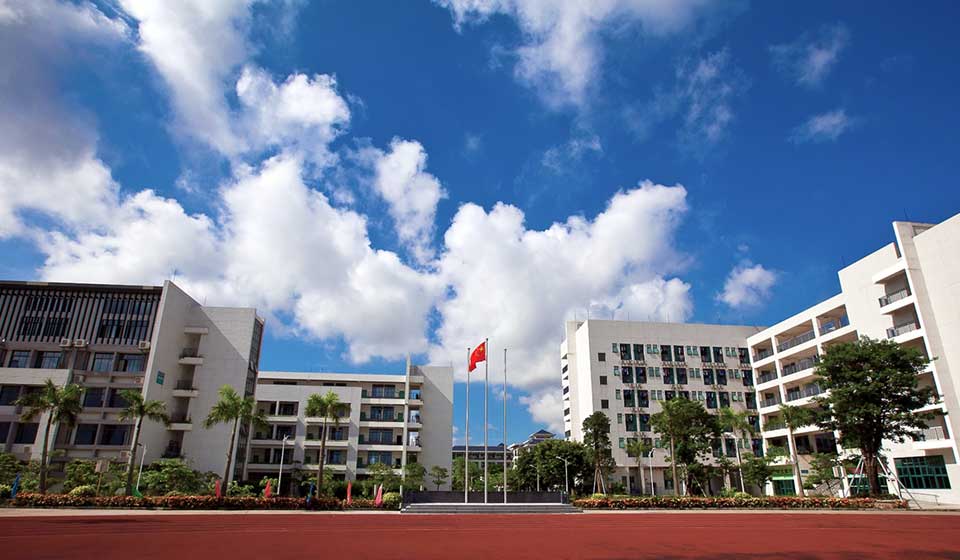 寶安教育局-新聞內(nèi)頁1.jpg